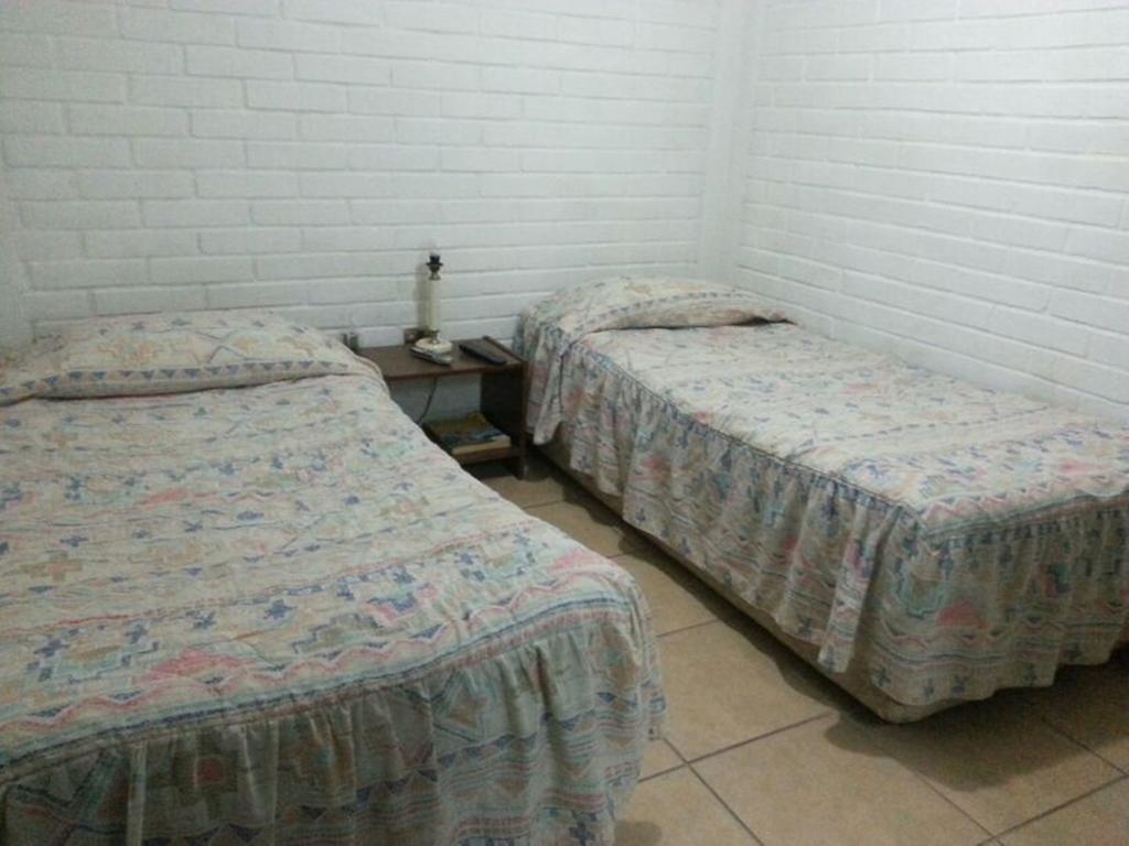 Hotel Angamos Santiago Quarto foto
